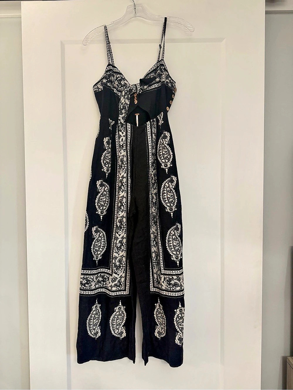 Free People Feel The Sun Jumpsuit Black & White Size 2 NWT
